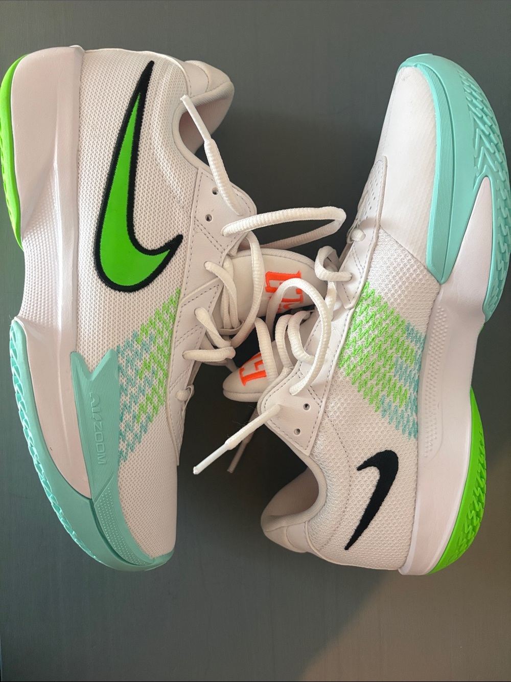 Nike G.T. Cut Academy Basketball Shoes Size M 8.5 / W 10 Style FB2599-107 - Picture 3 of 8